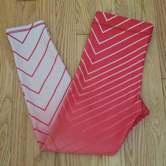 Terez Pants - EUC Terez X Peloton capri leggings